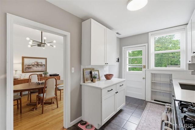 6306 Southwood Avenue 3E, Clayton, MO 63105