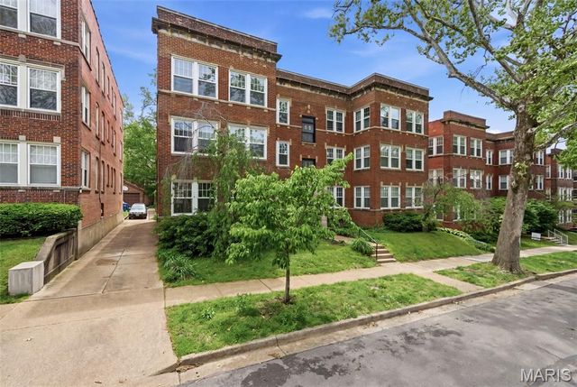 6306 Southwood Avenue 3E, Clayton, MO 63105