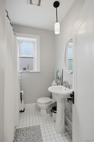 6306 Southwood Avenue 3E, Clayton, MO 63105