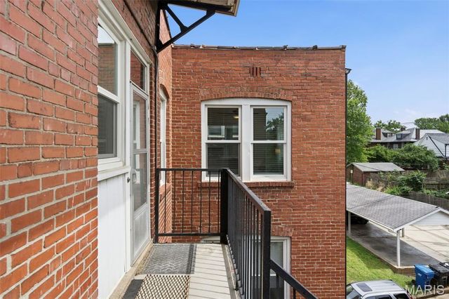 6306 Southwood Avenue 3E, Clayton, MO 63105