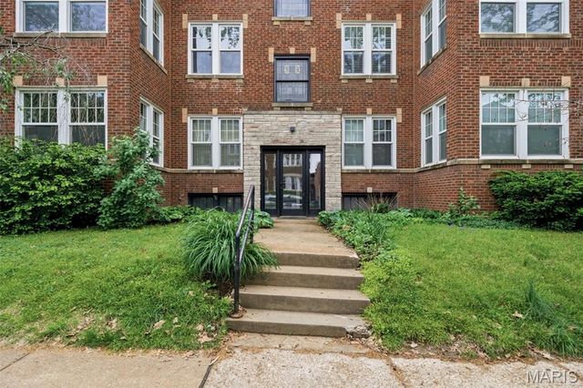 6306 Southwood Avenue 3E, Clayton, MO 63105