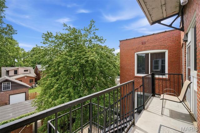 6306 Southwood Avenue 3E, Clayton, MO 63105