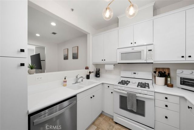 9111 Arbol Del Rosal, Atascadero, CA 93422