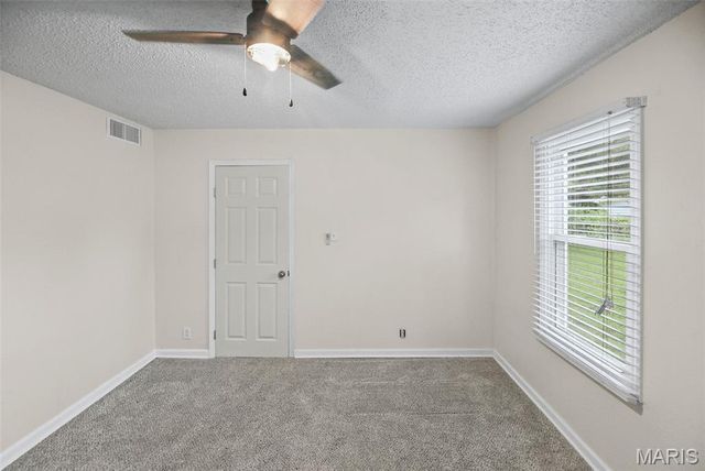 140 Saint Thomas Lane, Cahokia, IL 62206