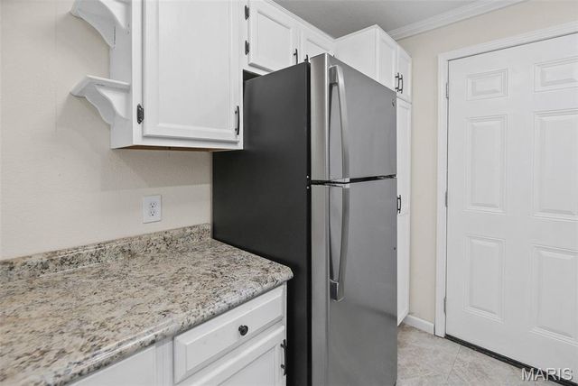 140 Saint Thomas Lane, Cahokia, IL 62206