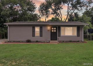 140 Saint Thomas Lane, Cahokia, IL 62206