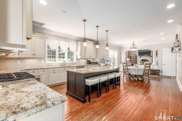 1 Kiara Court, New Milford, CT 06776