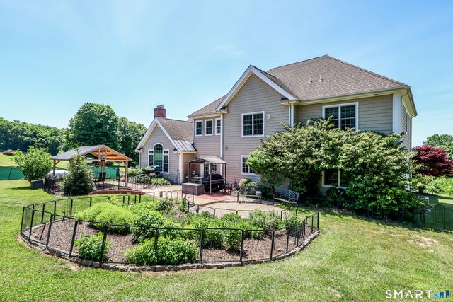 1 Kiara Court, New Milford, CT 06776
