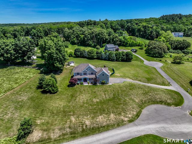 1 Kiara Court, New Milford, CT 06776