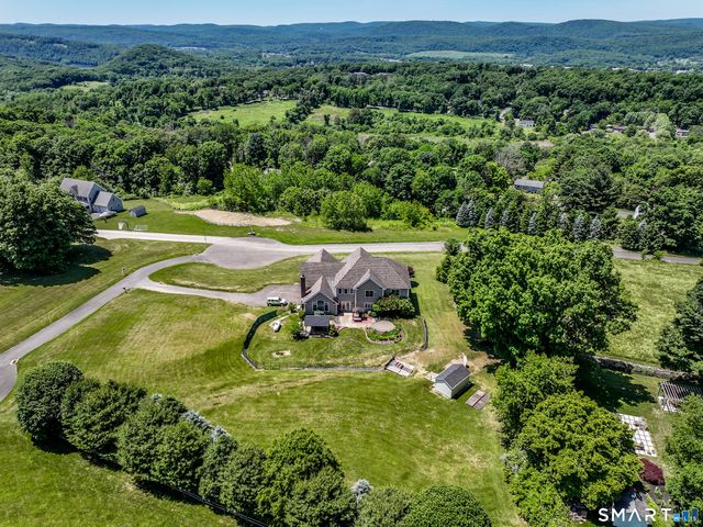 1 Kiara Court, New Milford, CT 06776