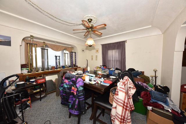 1112 S 77th STREET, West Allis, WI 53214