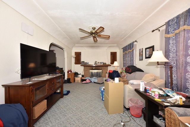 1112 S 77th STREET, West Allis, WI 53214