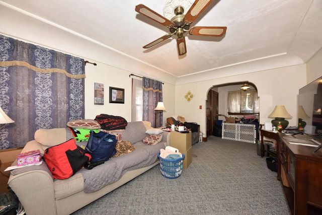 1112 S 77th STREET, West Allis, WI 53214