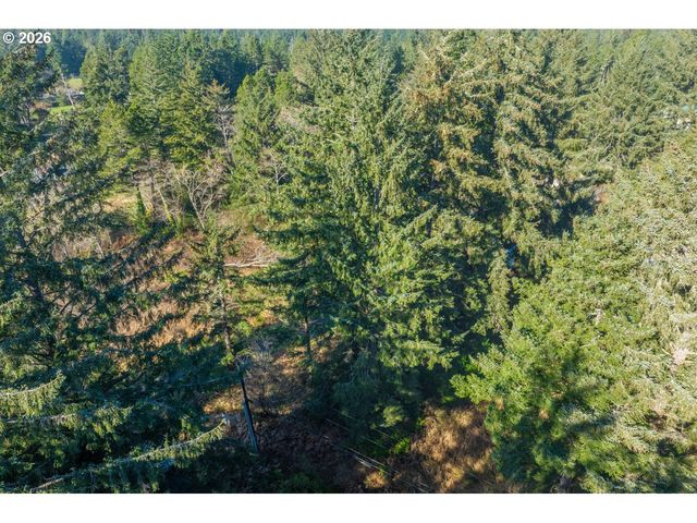 93619 DRIFTWOOD INN Ln, North Bend, OR 97459