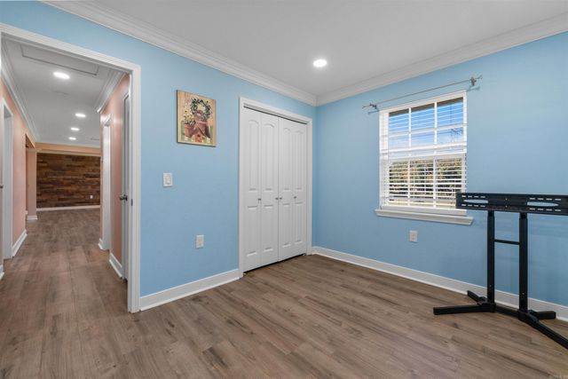 14 Wellford Drive, Little Rock, AR 72209