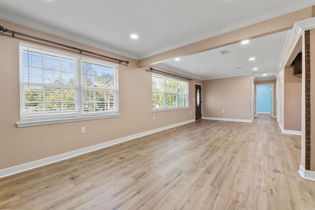 14 Wellford Drive, Little Rock, AR 72209