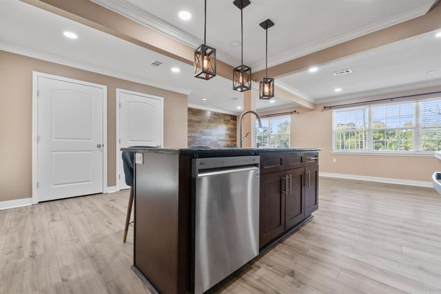 14 Wellford Drive, Little Rock, AR 72209