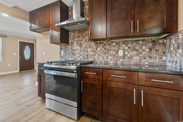 14 Wellford Drive, Little Rock, AR 72209