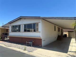 3663 Buchanan 13, Riverside, CA 92503
