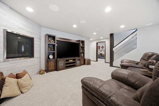 7351 14th Street S, Fargo, ND 58104