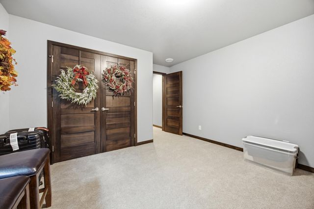 7351 14th Street S, Fargo, ND 58104