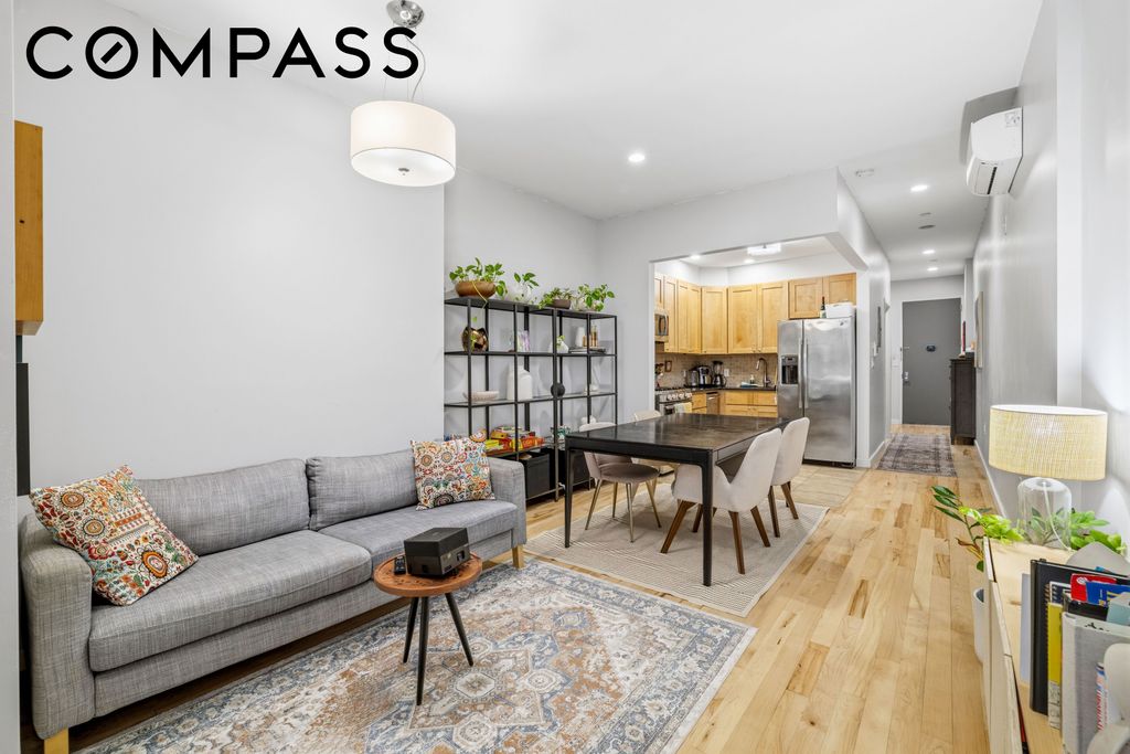 171 Henry St Apt 3A, New York City, NY 10002
