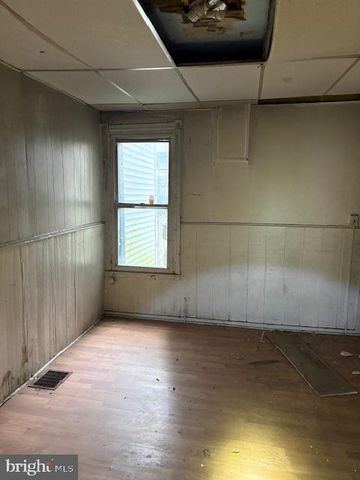 2323 GREENWICH ST, Philadelphia, PA 19146