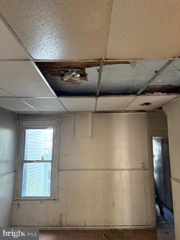 2323 GREENWICH ST, Philadelphia, PA 19146