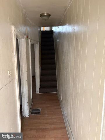 2323 GREENWICH ST, Philadelphia, PA 19146