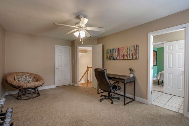 8511 King Arthur Lane, Knoxville, TN 37923