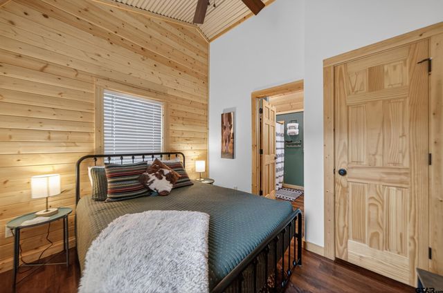 311 County Road 2724, Mineola, TX 75773