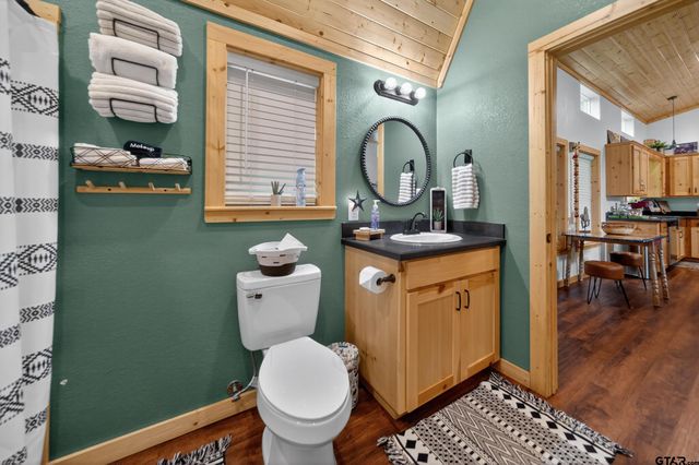 311 County Road 2724, Mineola, TX 75773