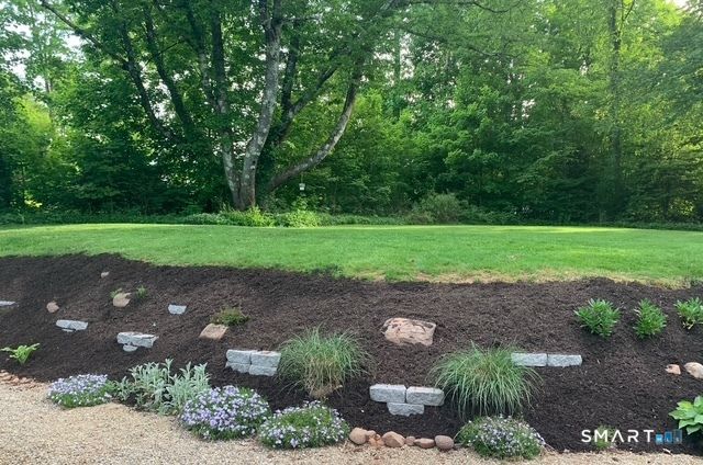 1023 King Road, Cheshire, CT 06410