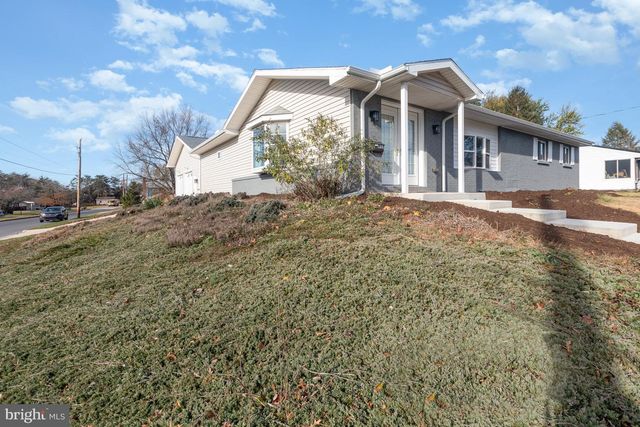 1955 DAWN RD, Enola, PA 17025