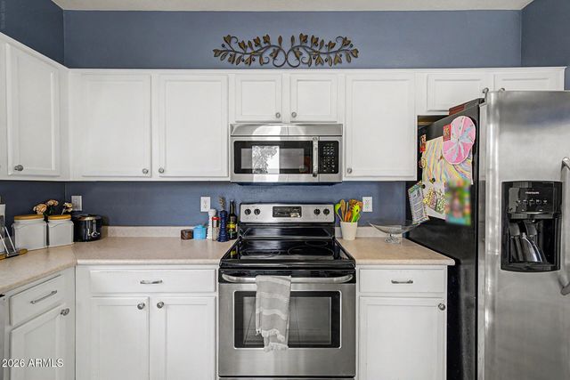 23314 N Honcho Court, Sun City, AZ 85373