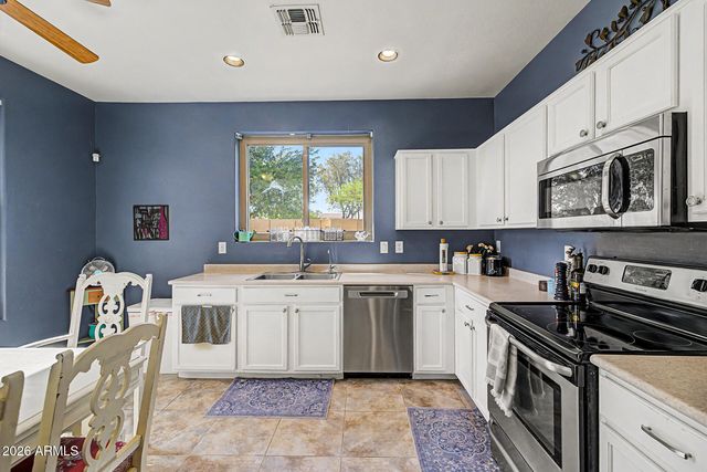 23314 N Honcho Court, Sun City, AZ 85373