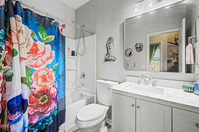 23314 N Honcho Court, Sun City, AZ 85373
