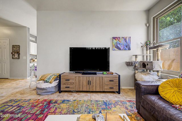 23314 N Honcho Court, Sun City, AZ 85373