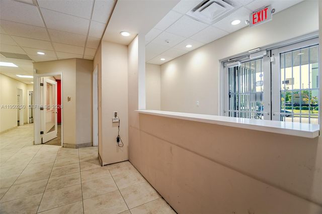 1001 NW 72nd St, Miami, FL 33150