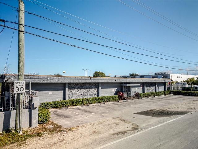 1001 NW 72nd St, Miami, FL 33150