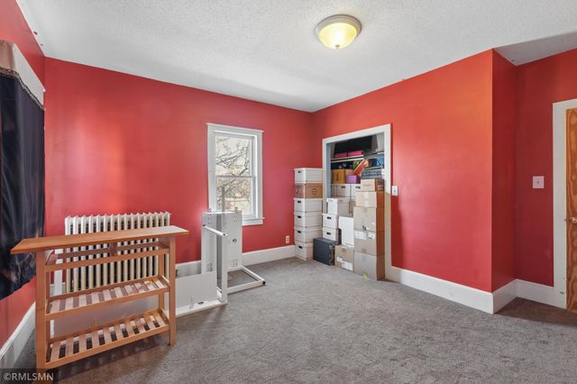 2203 Chicago Avenue, Minneapolis, MN 55404