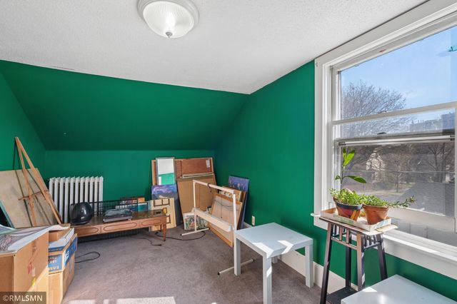 2203 Chicago Avenue, Minneapolis, MN 55404