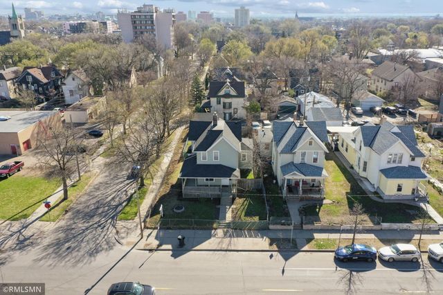 2203 Chicago Avenue, Minneapolis, MN 55404