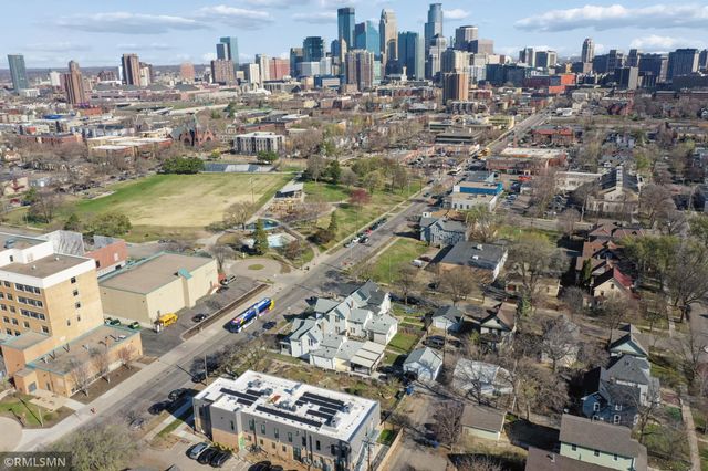 2203 Chicago Avenue, Minneapolis, MN 55404