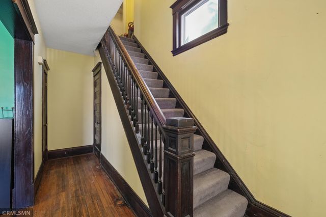 2203 Chicago Avenue, Minneapolis, MN 55404