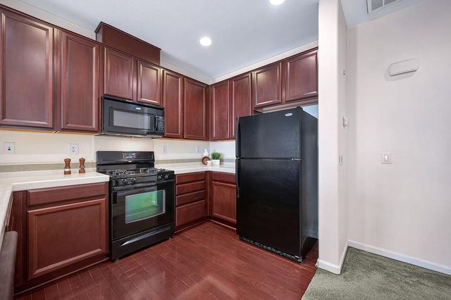 1606 Hudson Cir, Lincoln, CA 95648