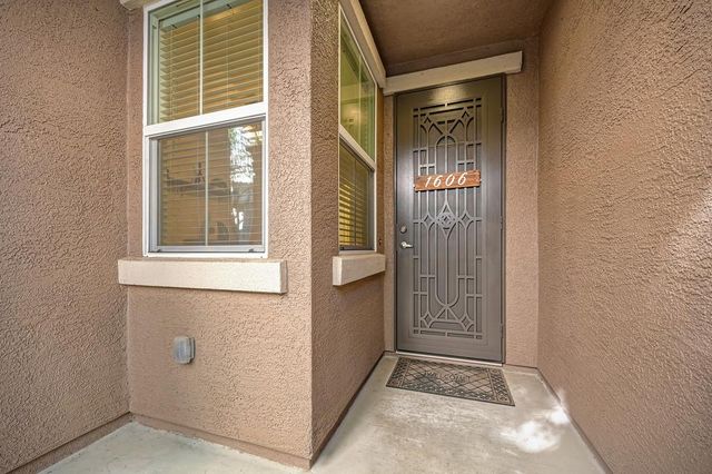 1606 Hudson Cir, Lincoln, CA 95648