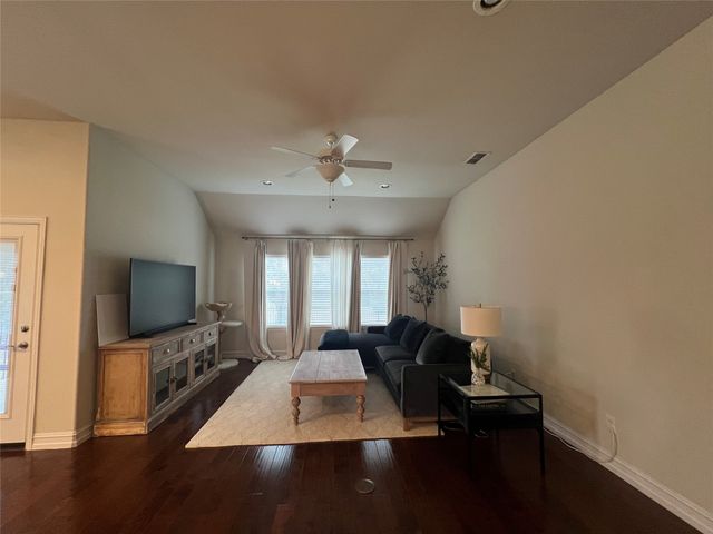 6602 Rutledge Road, Garland, TX 75044