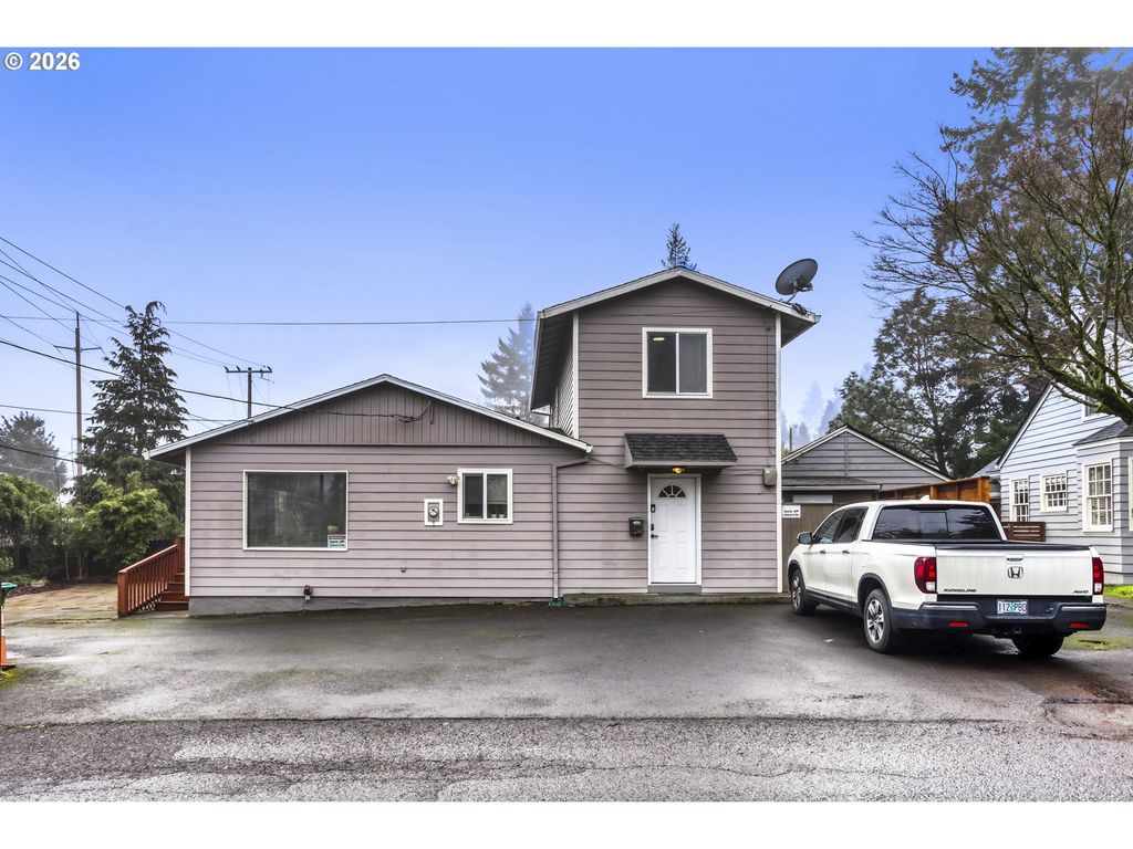 9002 Ne PRESCOTT St, Portland, OR 97220