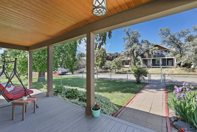 709 W Spofford Ave, Spokane, WA 99201